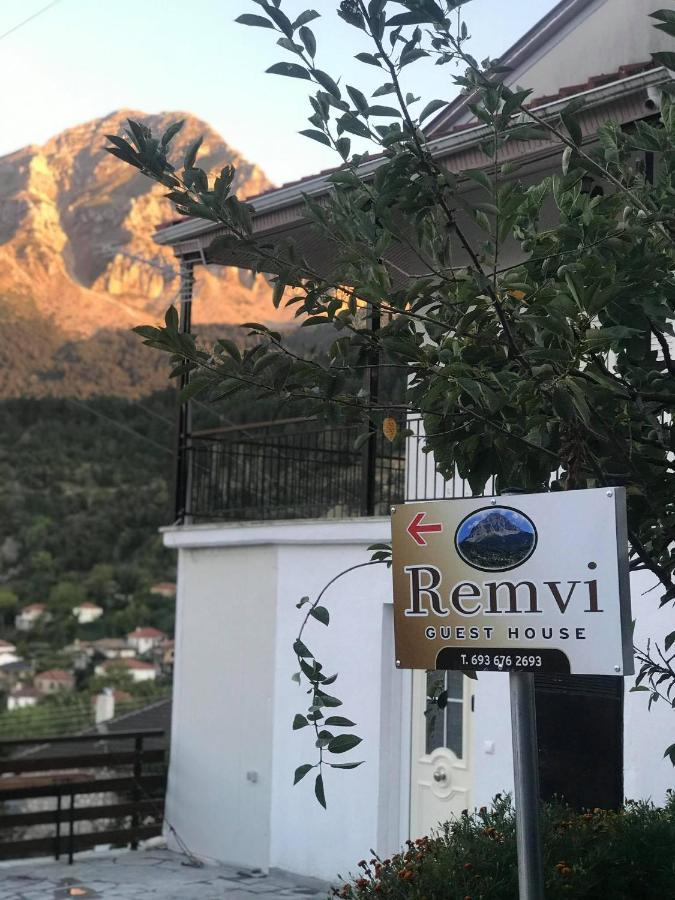 Remvi Guest House Prámanta Exterior foto